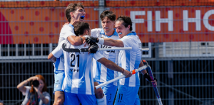 LOS LEONES GOLEARON A NUEVA ZELANDA Y AVANZARON A LA SEGUNDA FASE DEL MUNDIAL